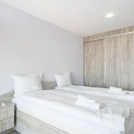Sea View Apt Near Kabakum Beach Apartment